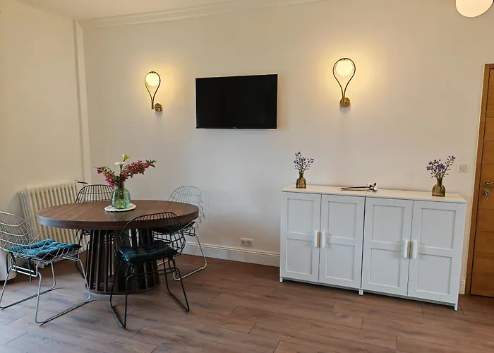 Domaine De L'isle Maniere Apartamento